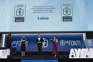 Scopri di più sull'articolo Luca Scudieri premiato a Le Fonti Awards per i traguardi imprenditoriali dell’azienda Loima